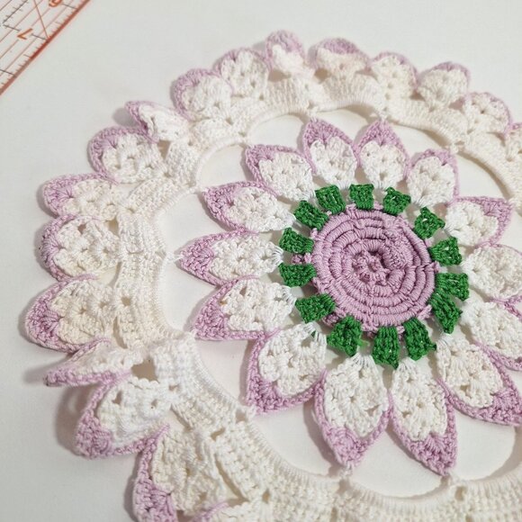 Hand Crocheted Lace Doily Flower Lavender White Green Purple Cotton 10 Inch - Picture 13 of 14